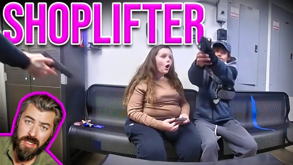 Walmart Employee SAVES Cop From Shoplifting Shooter! Walmart Employee SAVES Cop From Shoplifting Shooter!